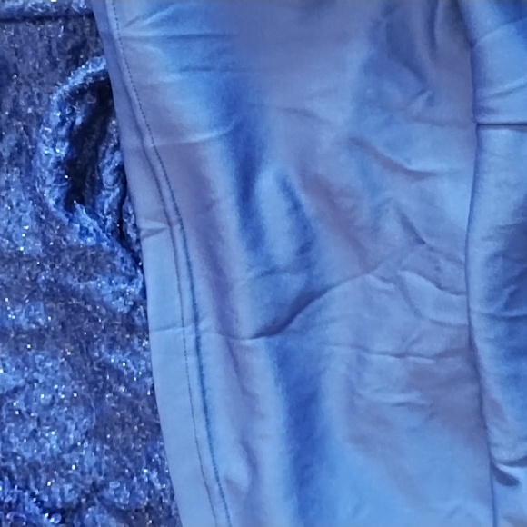 Sequin Mermaid Hem Gown - Picture 9 of 14